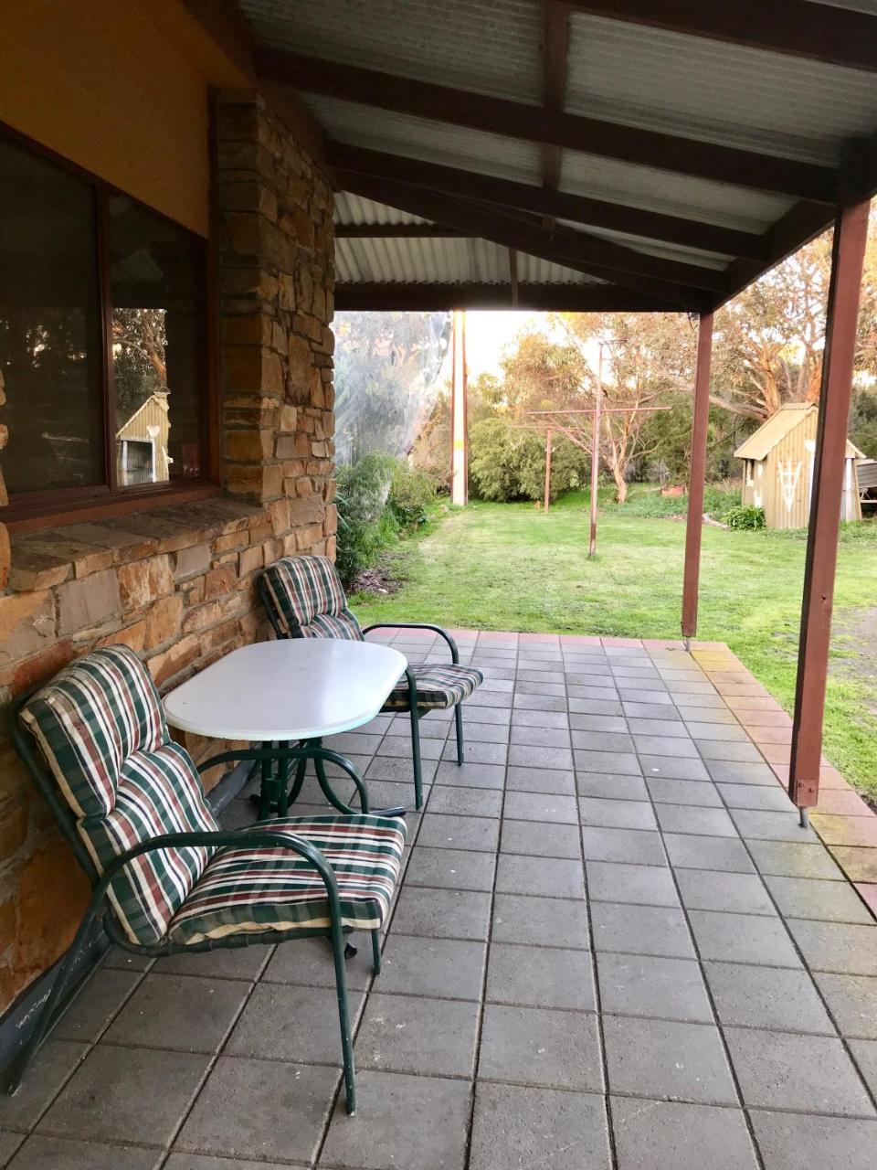 Bee'S Place - 3 Bedroom Home On 10 Acres Of Land With Distant Ocean Views Emu Bay Eksteriør billede